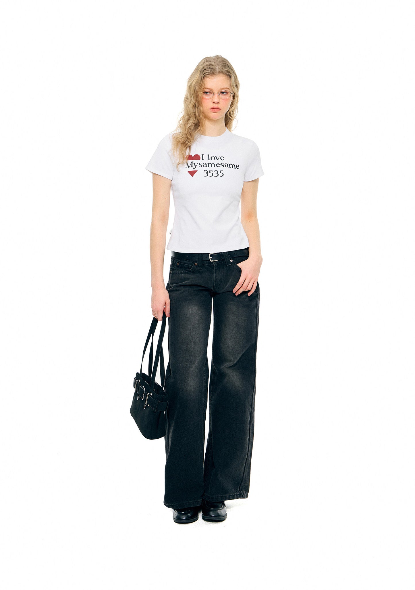 SAMESAME Simple Heart-shaped Letters Print Tee - White