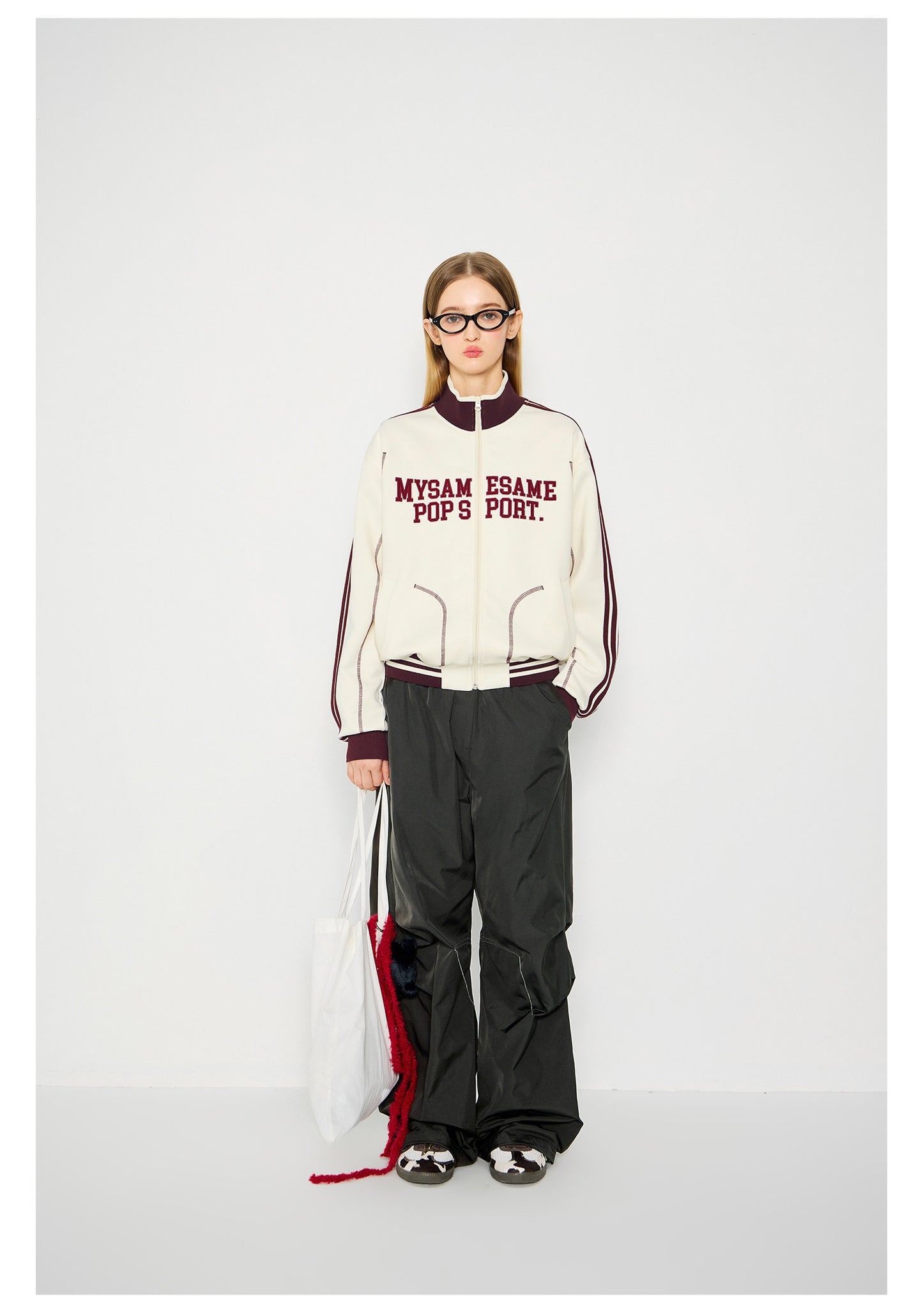 Contrast Color Letter Embroidery Sports Jacket - Apricot