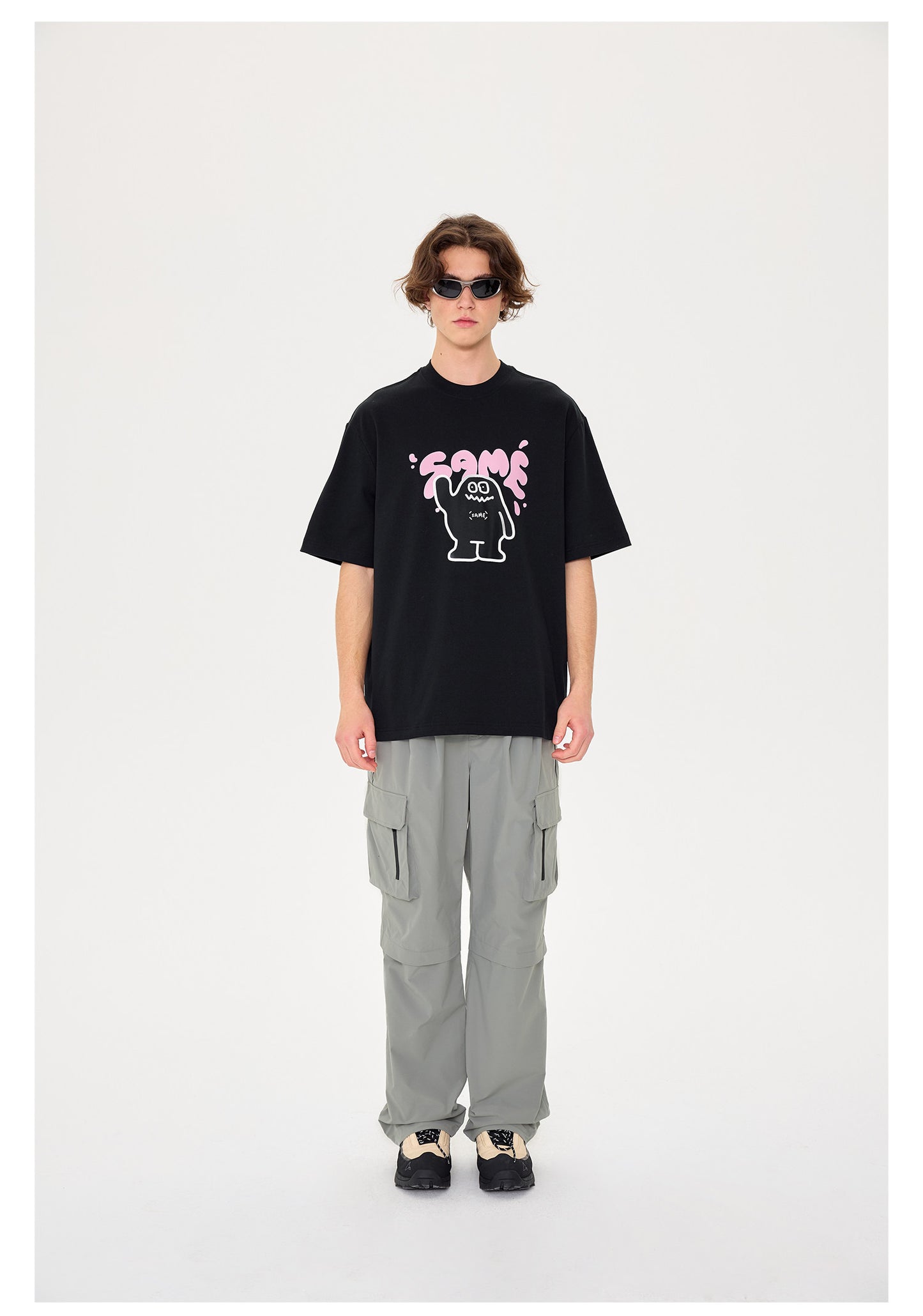 SAMESAME Little Monster Print Graphic Tee - Black