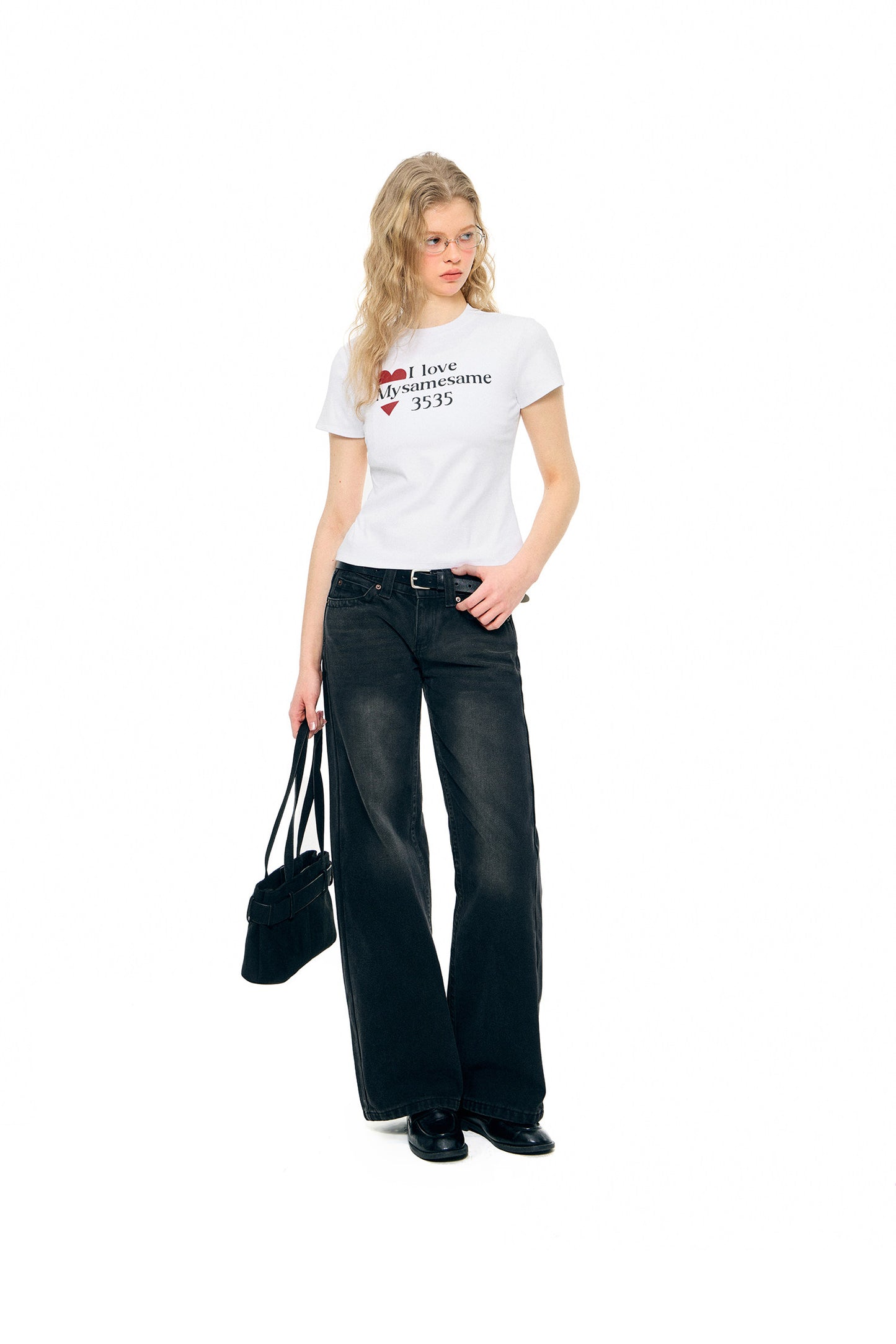 SAMESAME Simple Heart-shaped Letters Print Tee - White