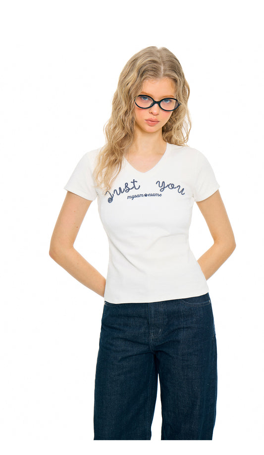 SAMESAME V Neck Beaded Letter - White