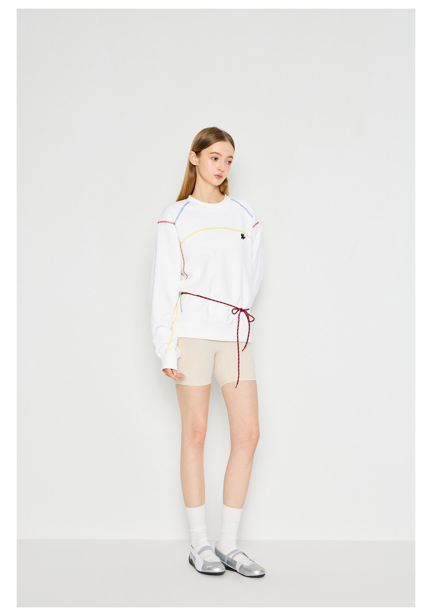 Sporty Quick Drying Long Sleeved Sweatshirt - White