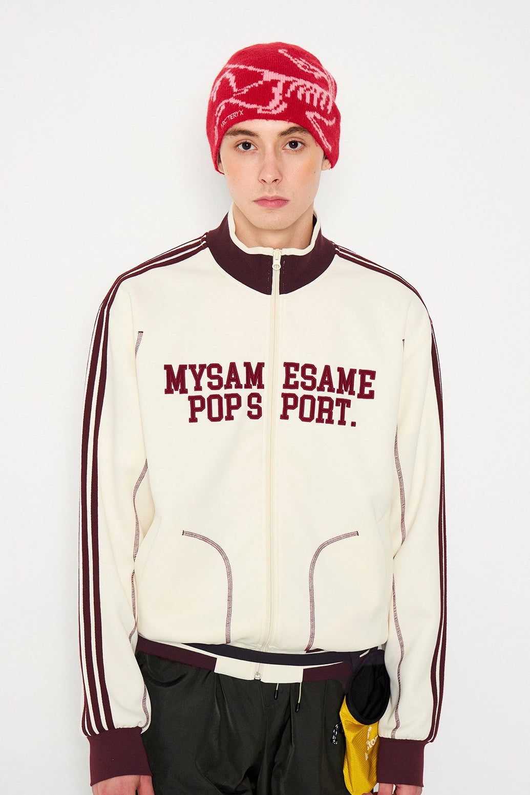 Contrast Color Letter Embroidery Sports Jacket - Apricot