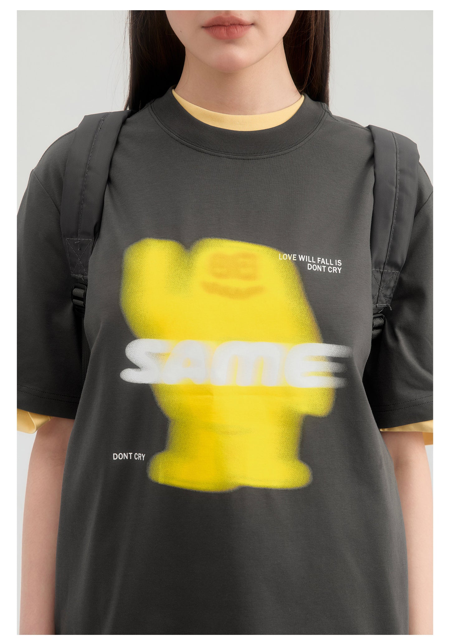 SAMESAME Logo Print Casual Graphic Tee - Dark Gray