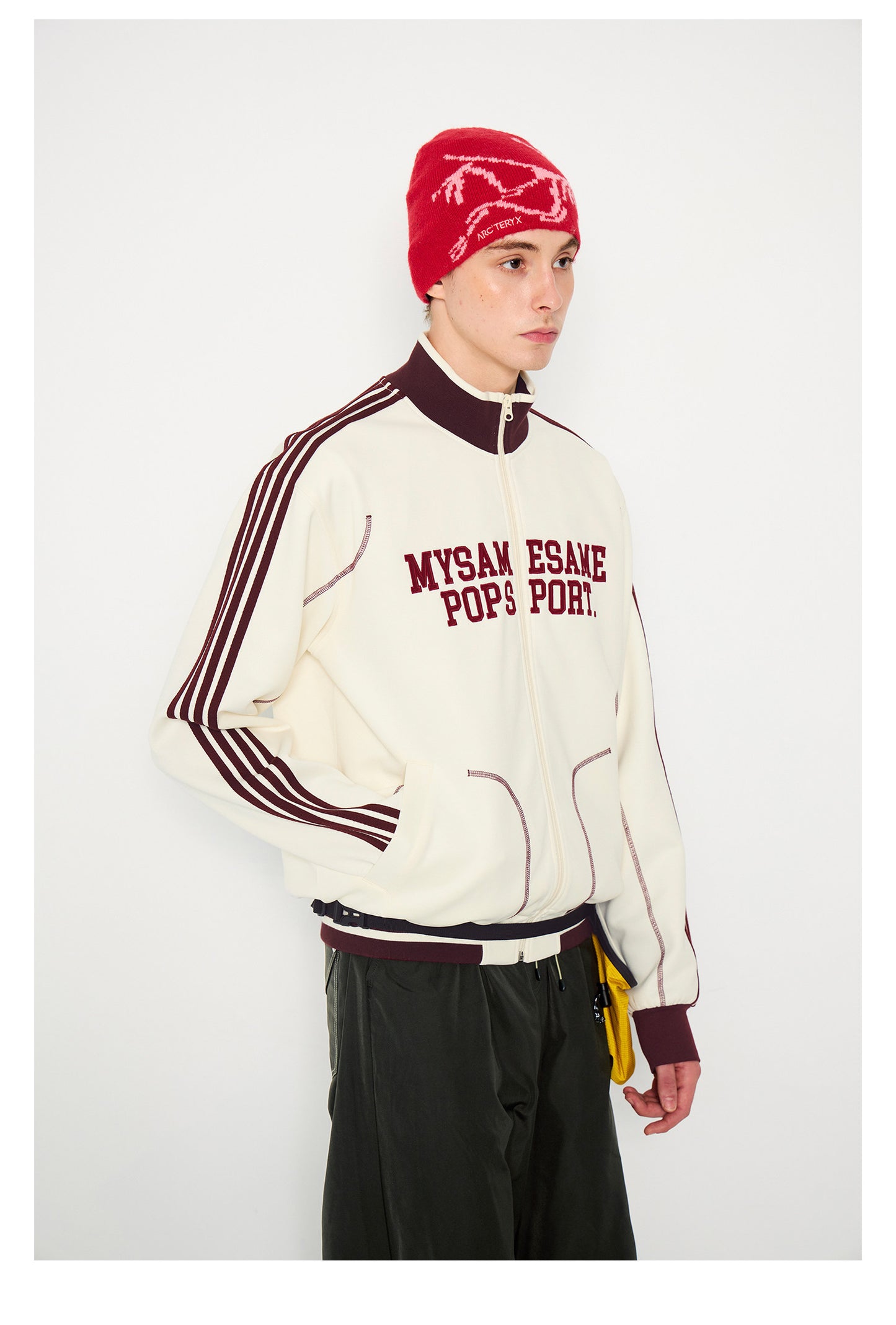 Contrast Color Letter Embroidery Sports Jacket - Apricot